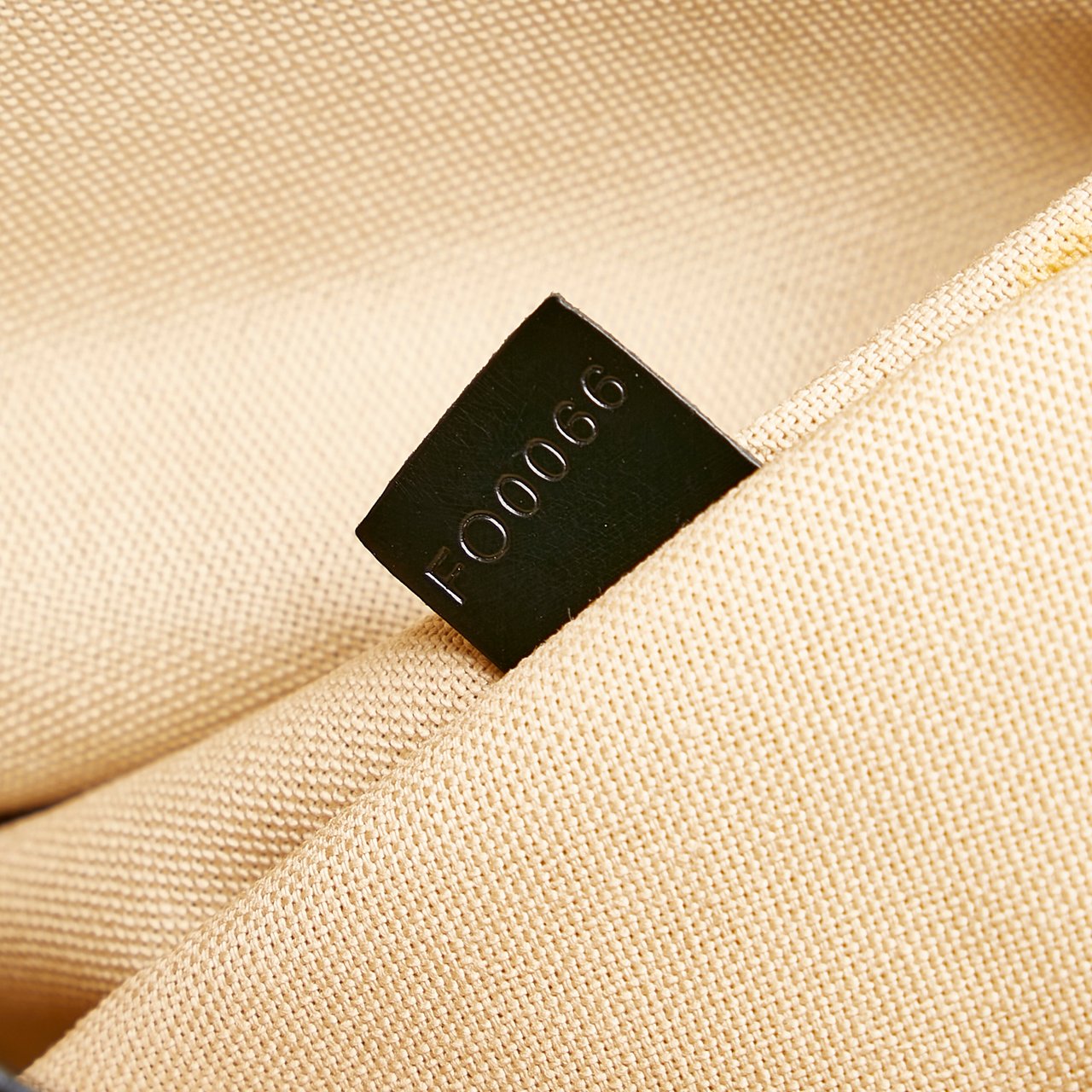 Louis Vuitton Grimaud Vail Blanket Rood