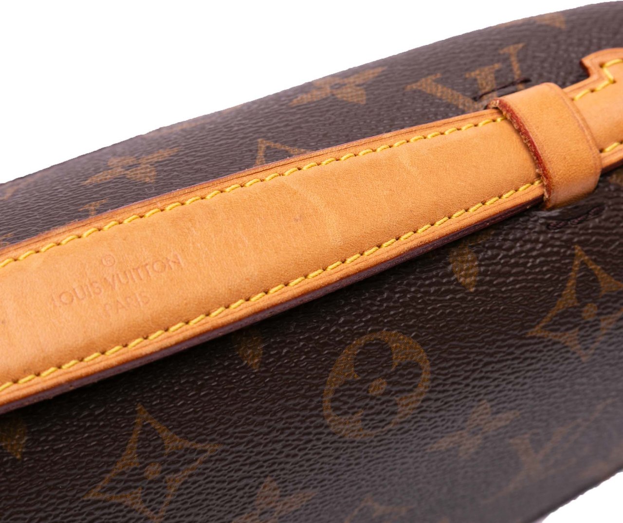 Louis Vuitton Monogram Pochette Metis Bruin