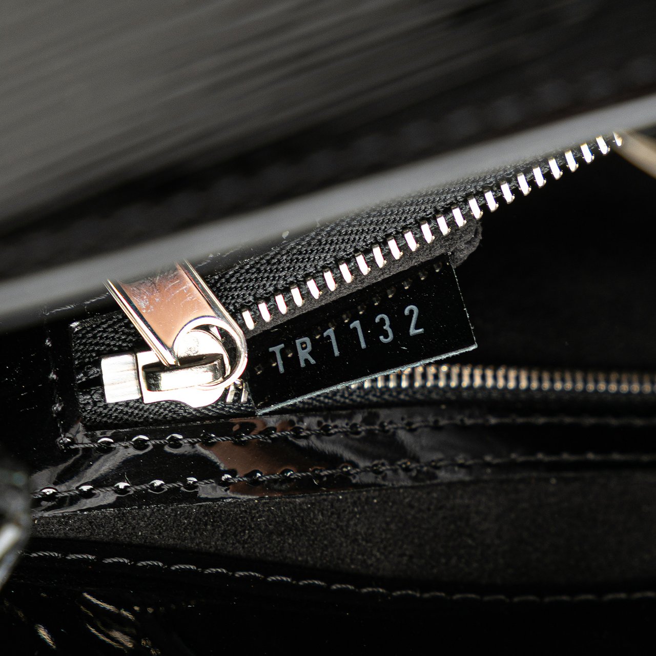 Louis Vuitton Electric Epi Mirabeau PM Zwart