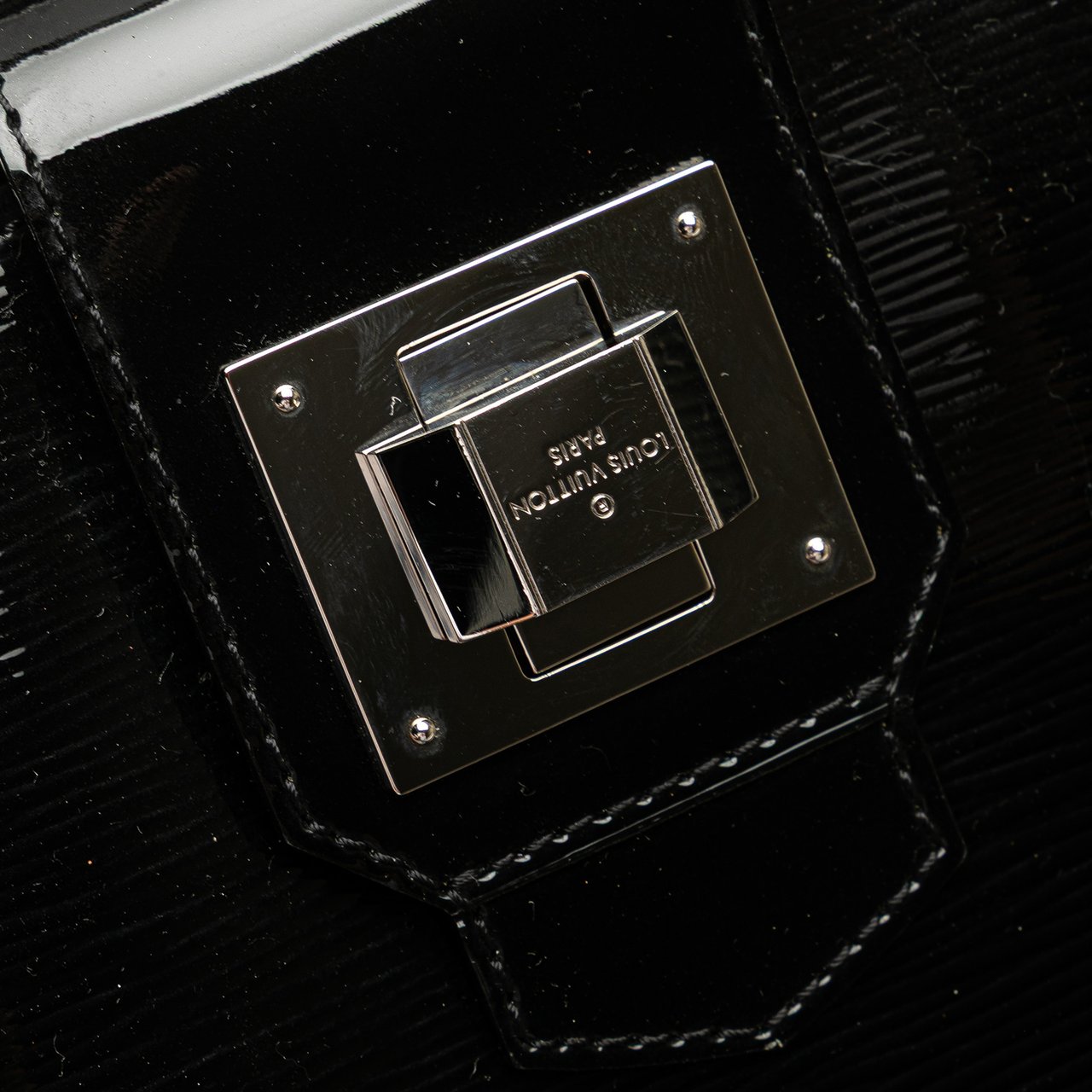 Louis Vuitton Electric Epi Mirabeau PM Zwart