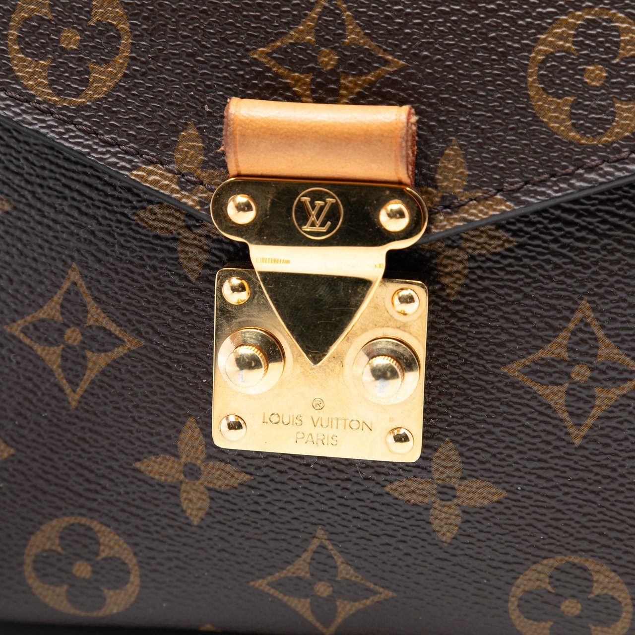 Louis Vuitton Monogram Pochette Metis Bruin