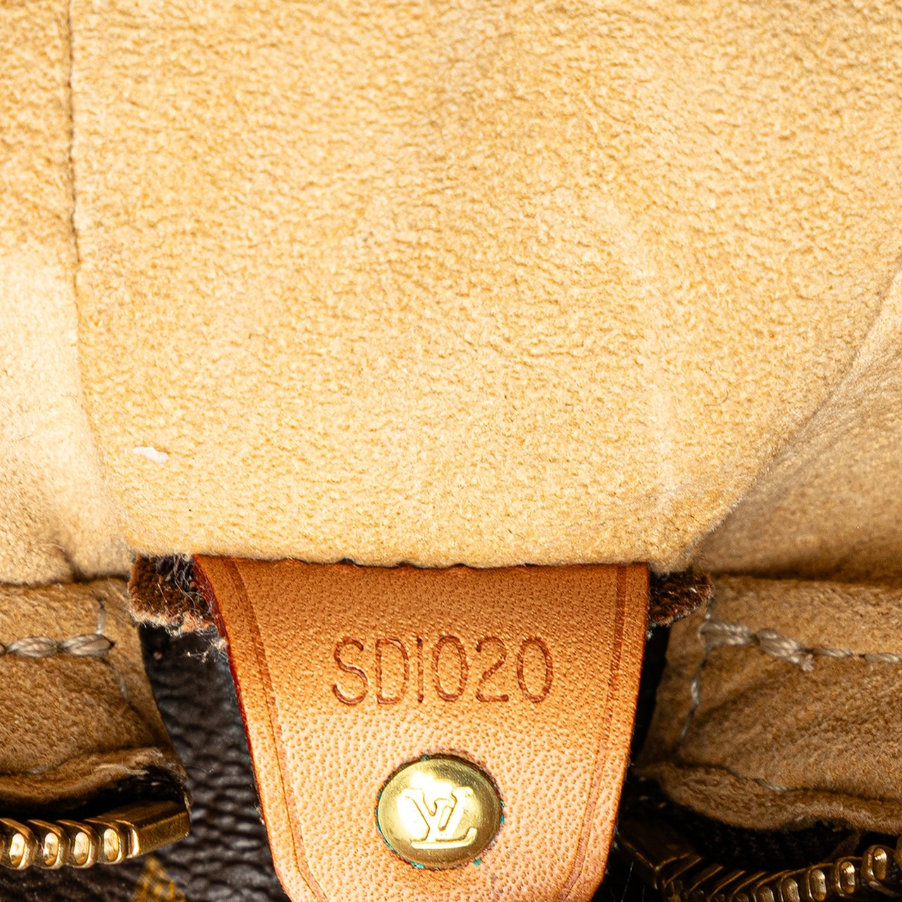 Louis Vuitton Monogram Looping GM Bruin