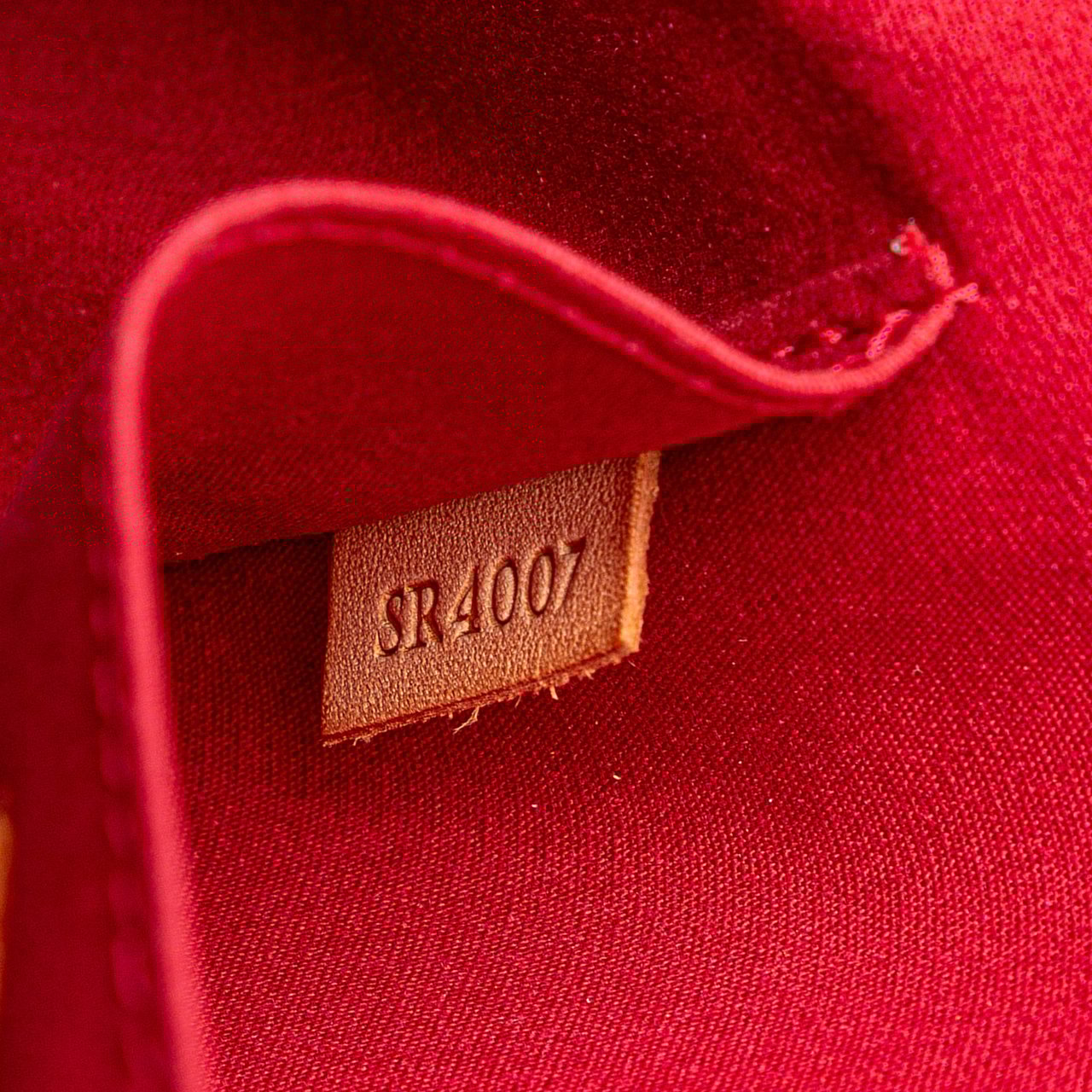 Louis Vuitton Monogram Vernis Roxbury Drive Rood