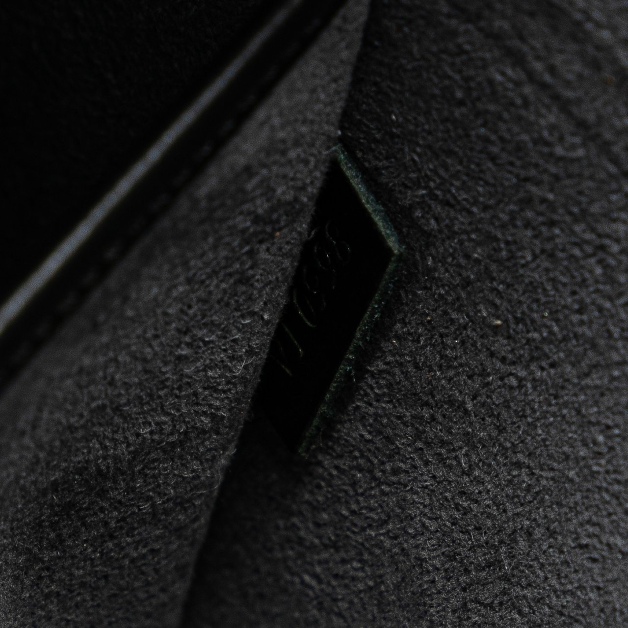 Louis Vuitton Epi Demi Lune Zwart