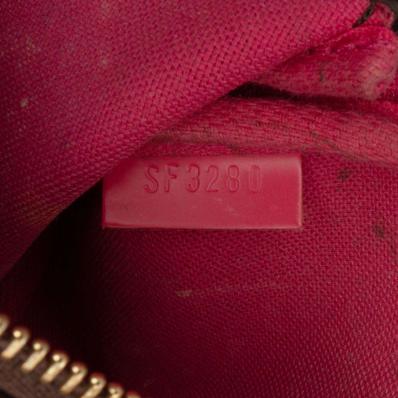 Louis Vuitton Monogram Vivienne Christmas Roller Coaster Mini Pochette Accessoires Bruin