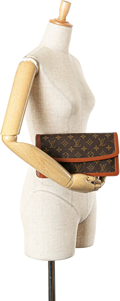 Louis Vuitton Monogram Pochette Dame PM Bruin