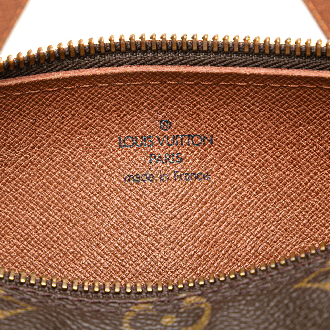 Louis Vuitton Monogram Papillon 26 Bruin
