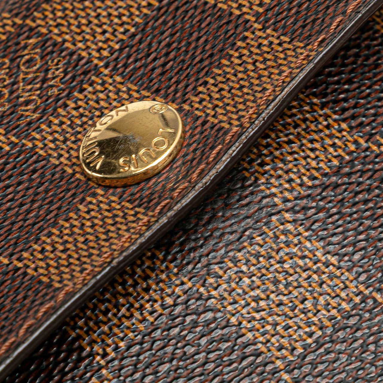 Louis Vuitton Damier Ebene Pimlico Bruin
