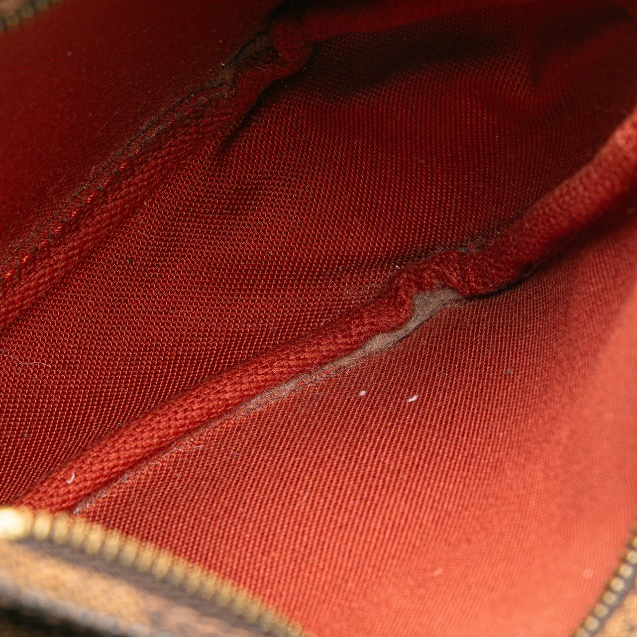 Louis Vuitton Damier Ebene Trousse Pochette Bruin