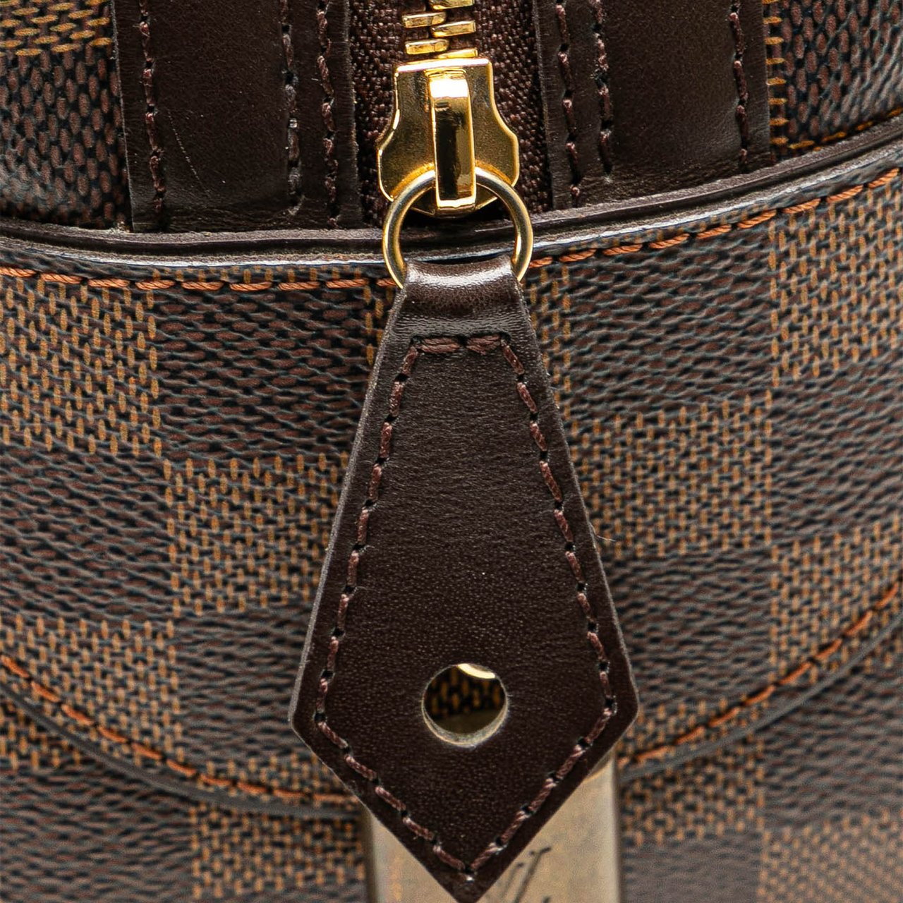 Louis Vuitton Damier Ebene Duomo Bruin