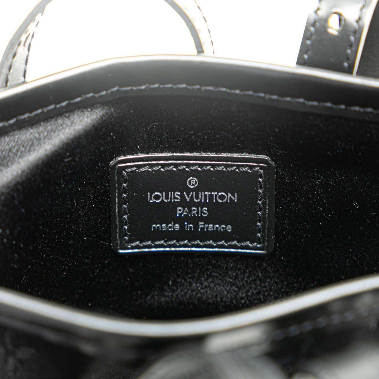 Louis Vuitton Monogram Mini Satin Bucket Zwart