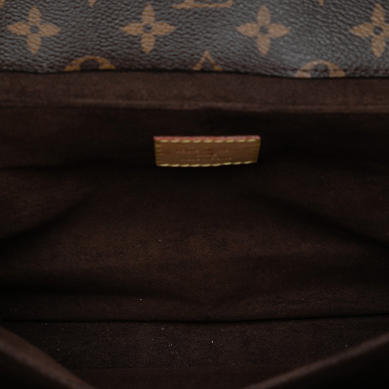 Louis Vuitton Monogram Pochette Metis Bruin