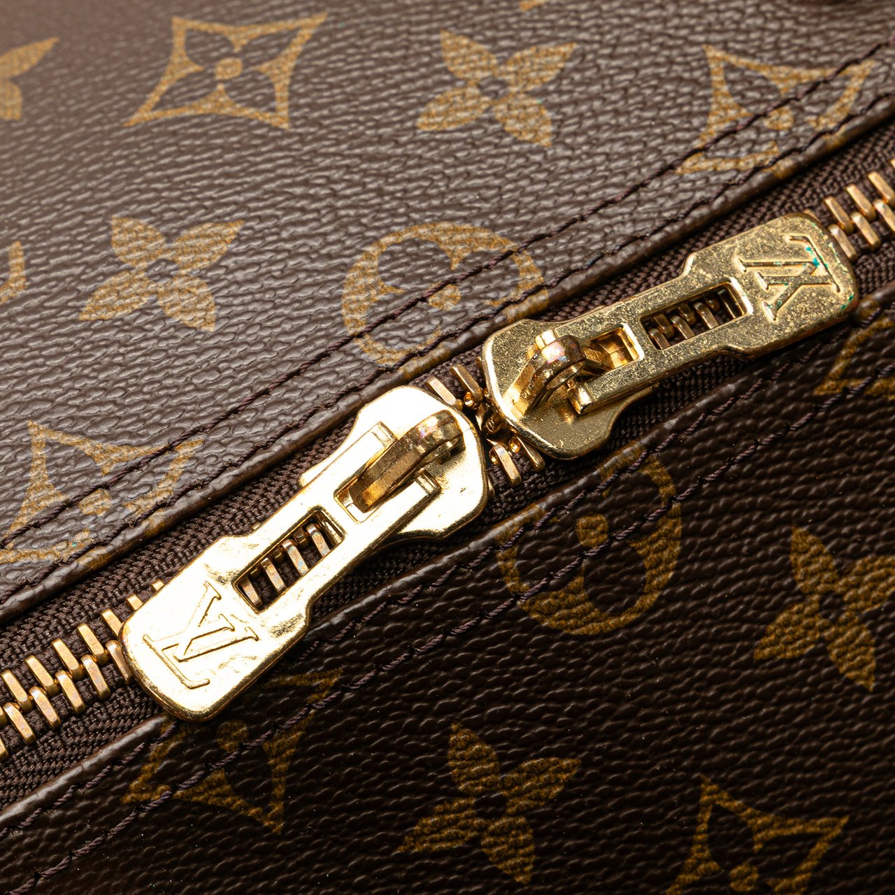 Louis Vuitton Monogram Keepall 50 Bruin