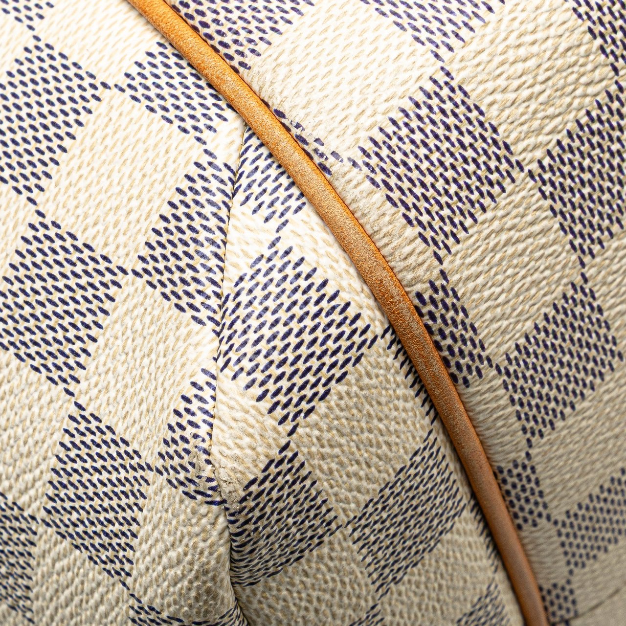 Louis Vuitton Damier Azur Totally MM Wit