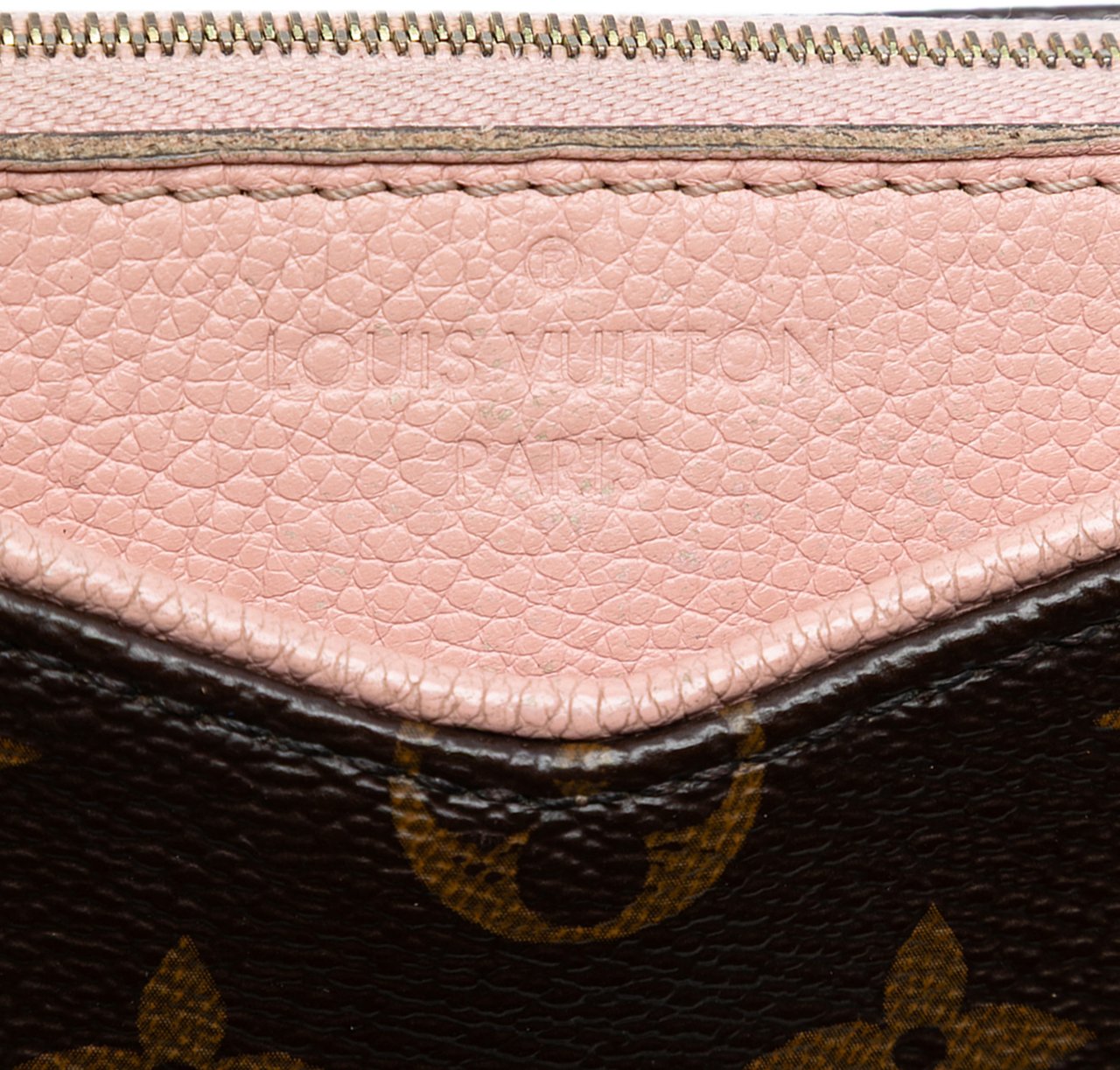 Louis Vuitton Monogram Pallas Clutch Bruin
