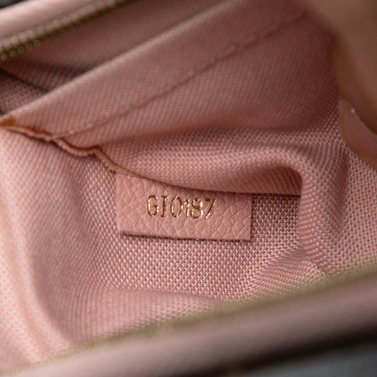 Louis Vuitton Monogram Pallas Clutch Bruin