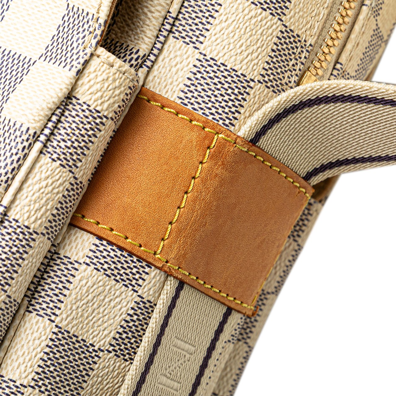 Louis Vuitton Damier Azur Naviglio Wit