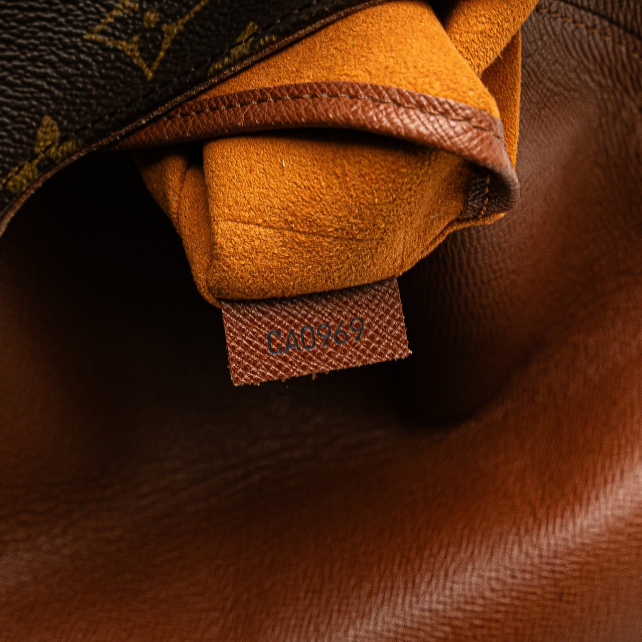 Louis Vuitton Monogram Musette Salsa Short Strap Bruin