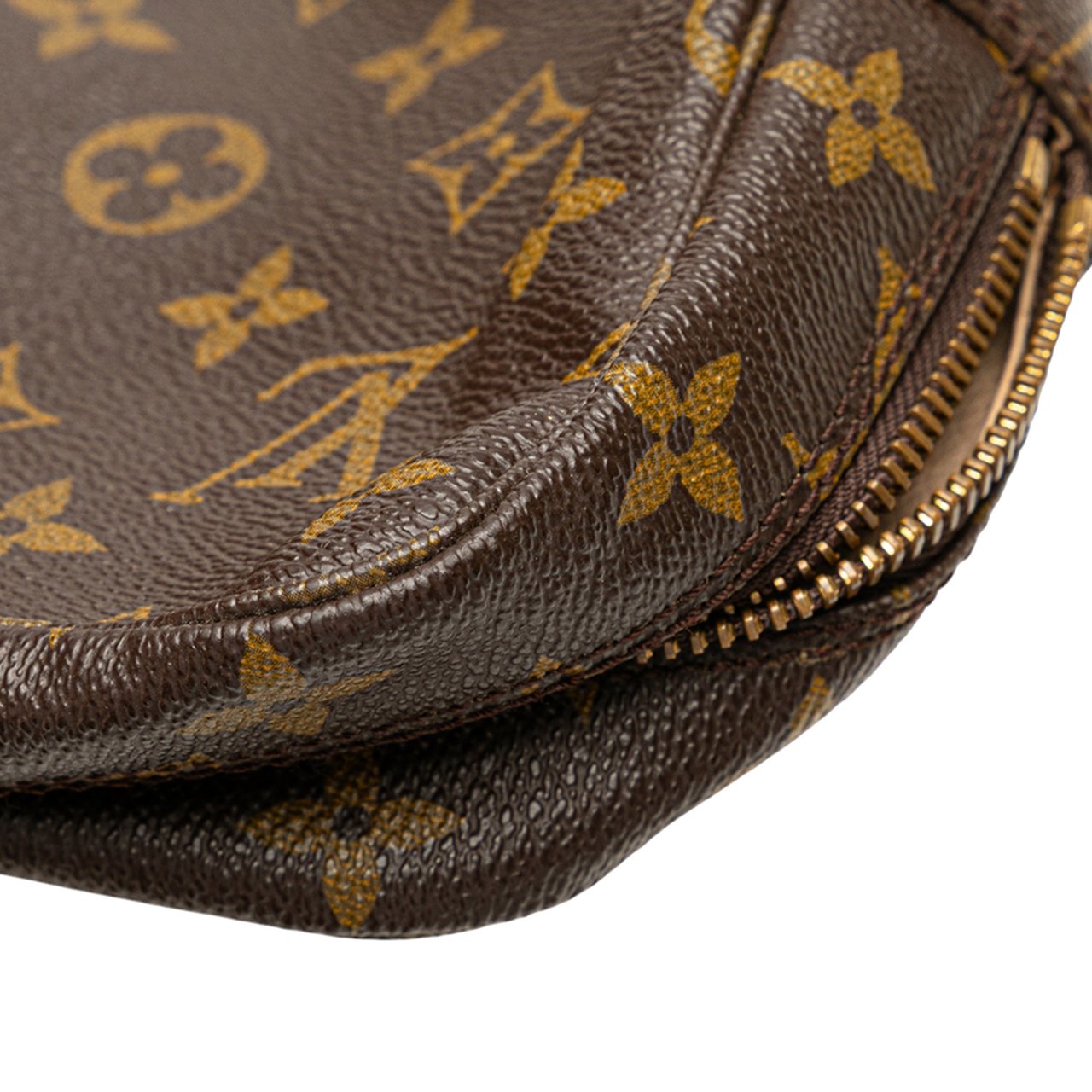 Louis Vuitton Monogram Trousse Toilette 23 Bruin