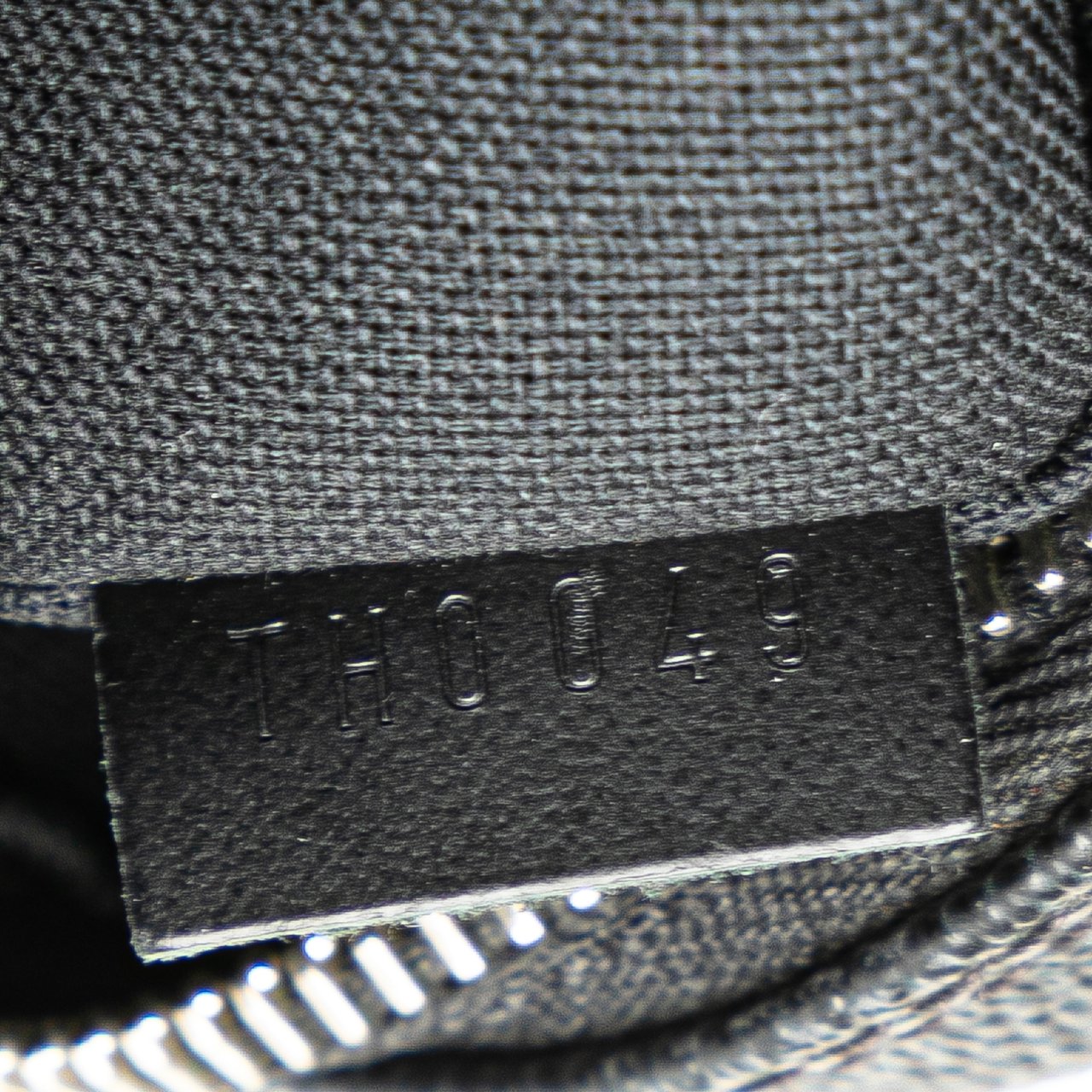 Louis Vuitton Damier Graphite Rem Zwart