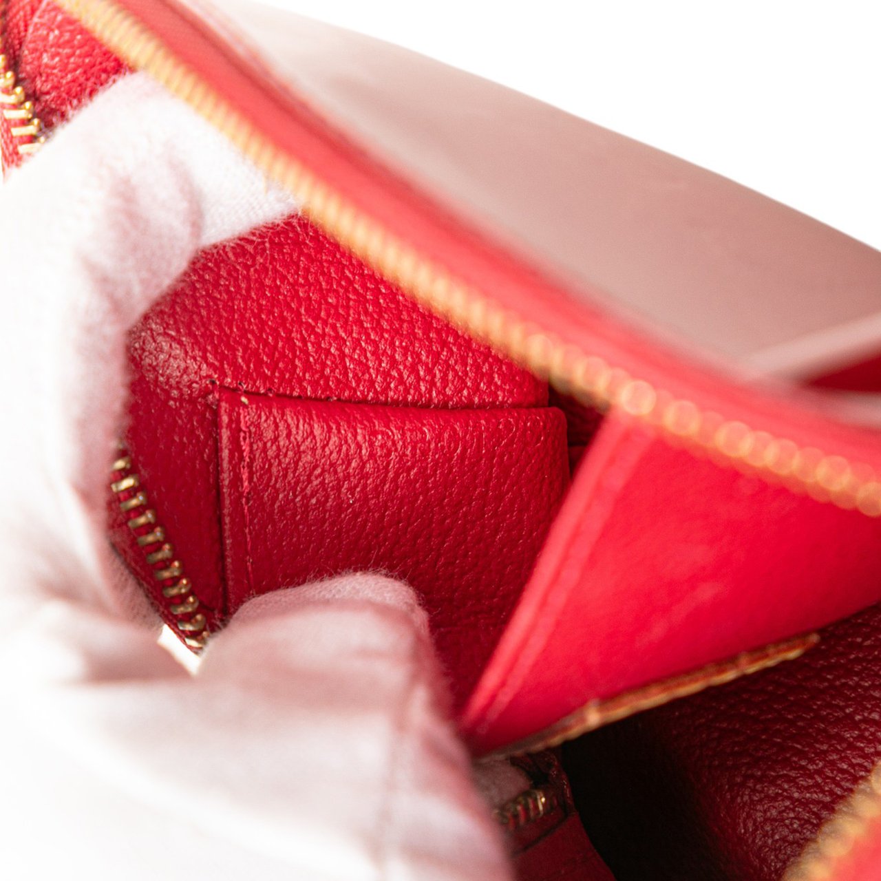 Louis Vuitton Monogram Vernis Cosmetic Pouch Rood