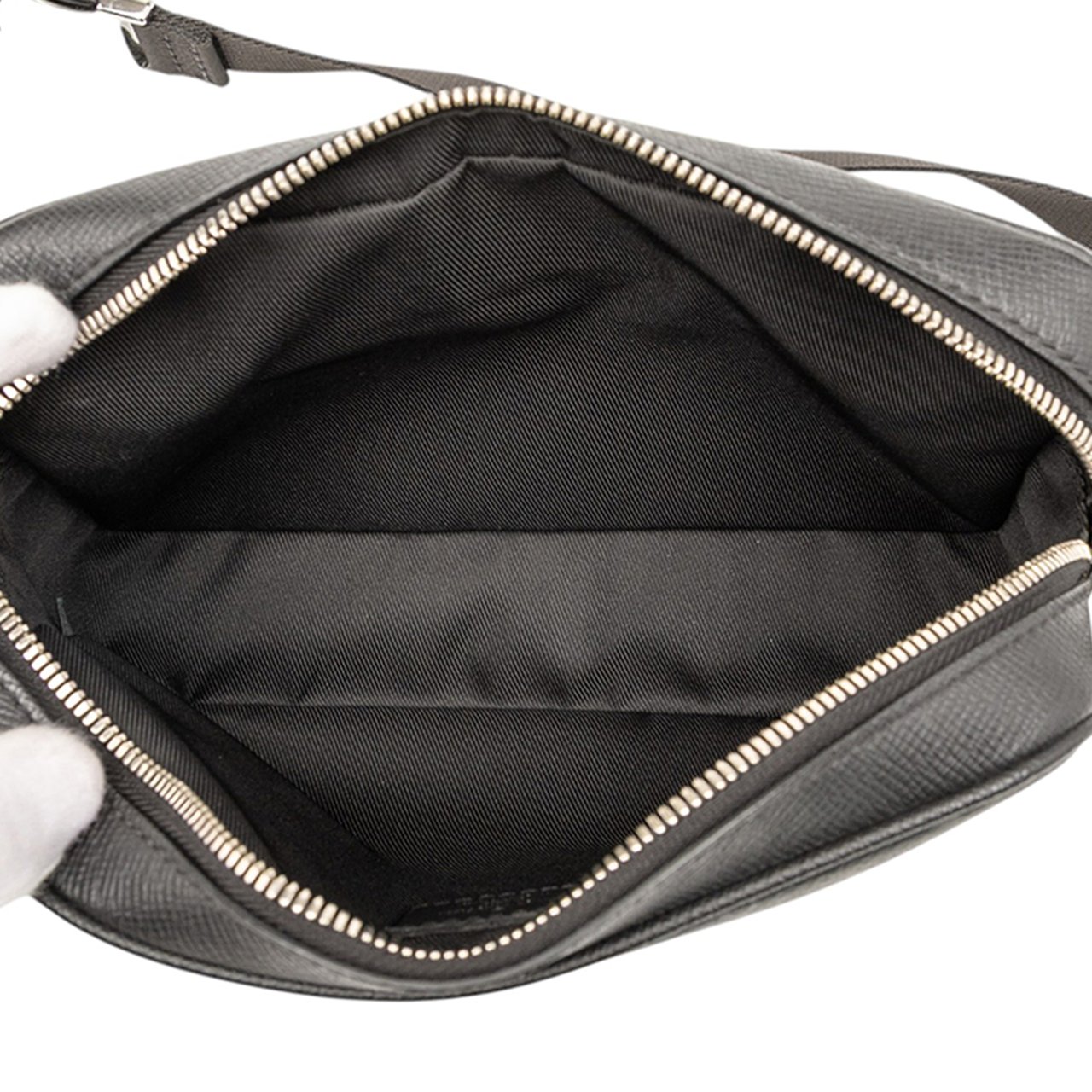 Louis Vuitton Monogram Taigarama Outdoor Bumbag Zwart