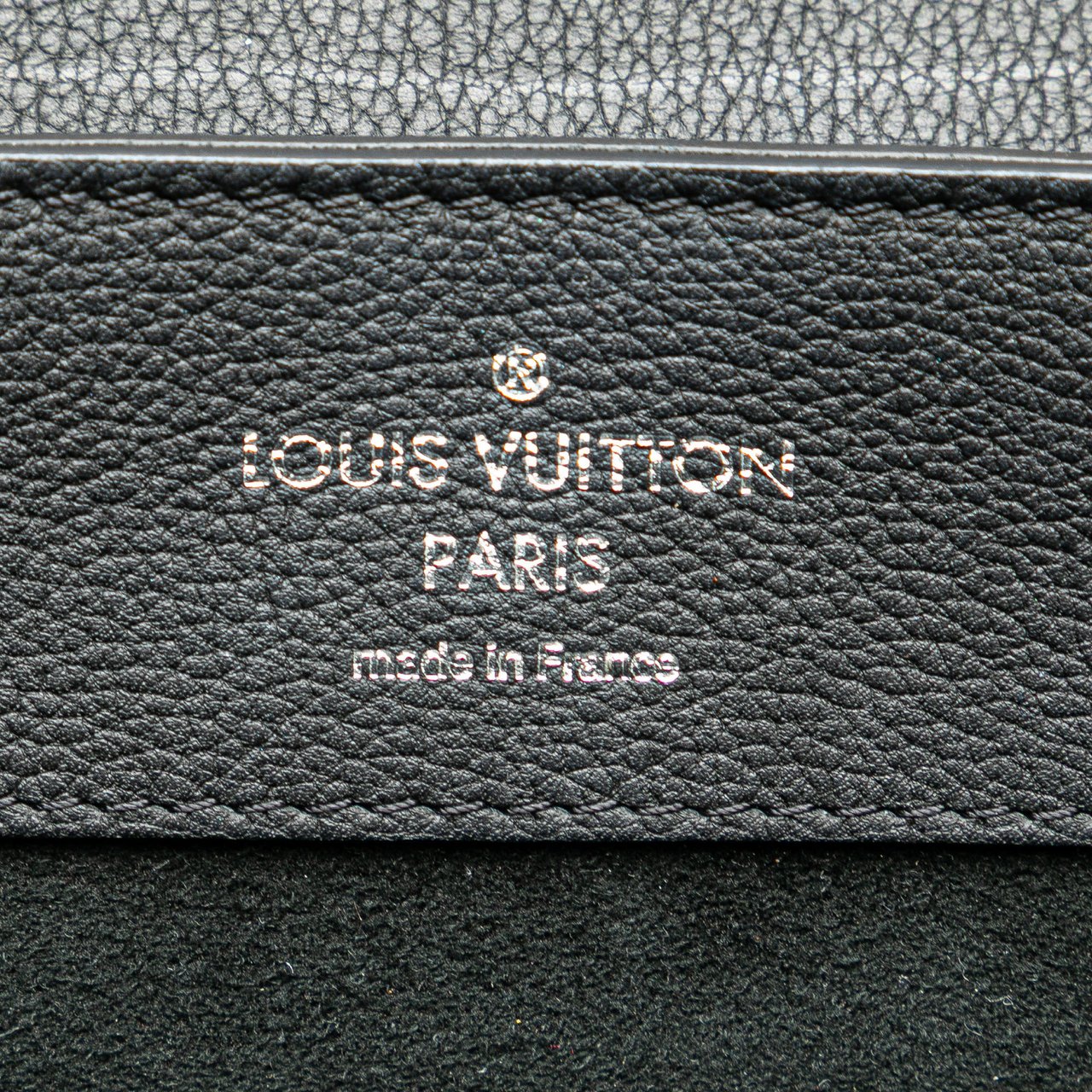 Louis Vuitton Taurillon Lockme Backpack Zwart