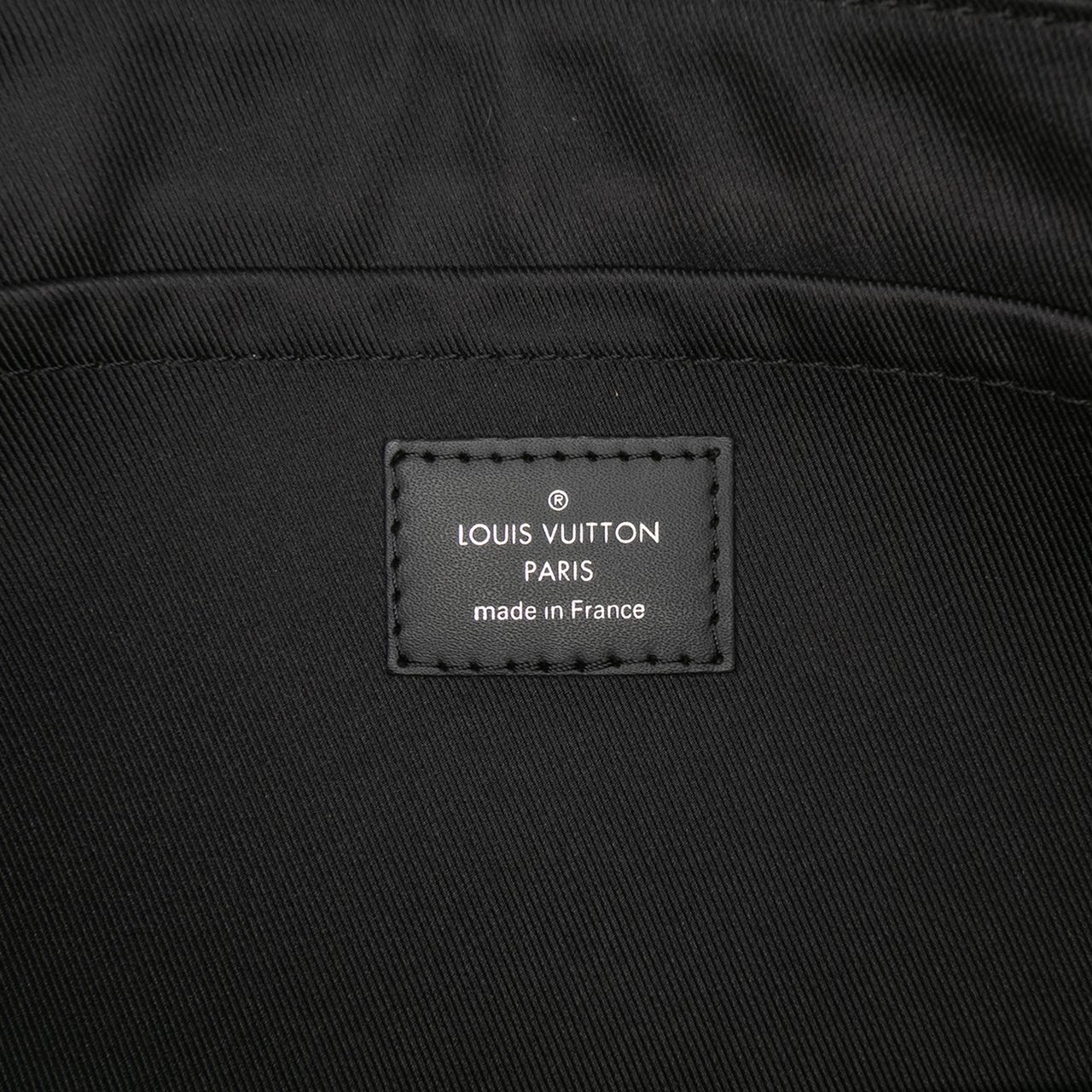 Louis Vuitton Monogram Eclipse Discovery Pochette GM Zwart