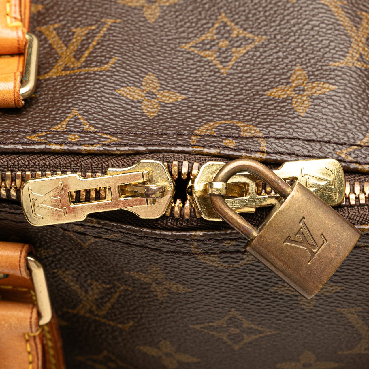Louis Vuitton Monogram Keepall 50 Bruin