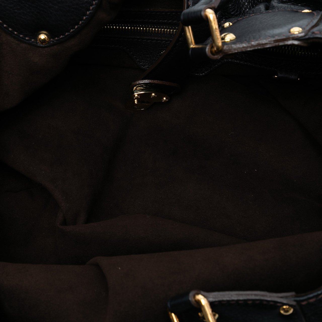 Louis Vuitton Monogram Mahina XL Zwart