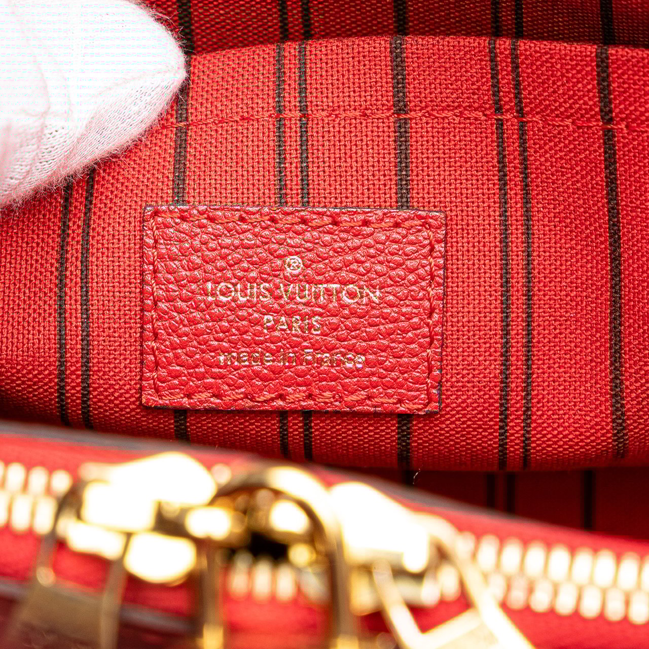 Louis Vuitton Monogram Empreinte Montaigne MM Rood