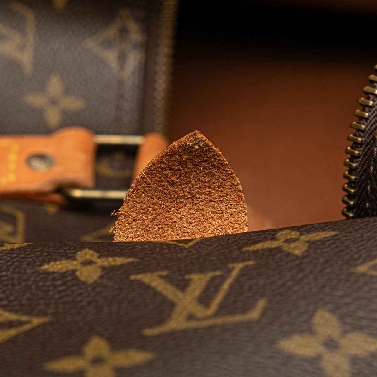 Louis Vuitton Monogram Keepall 50 Bruin