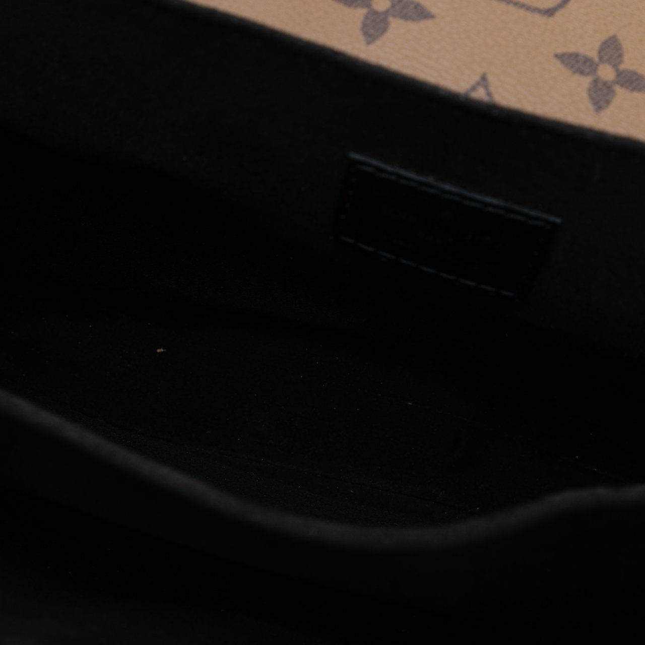Louis Vuitton Monogram Reverse Pochette Metis Bruin