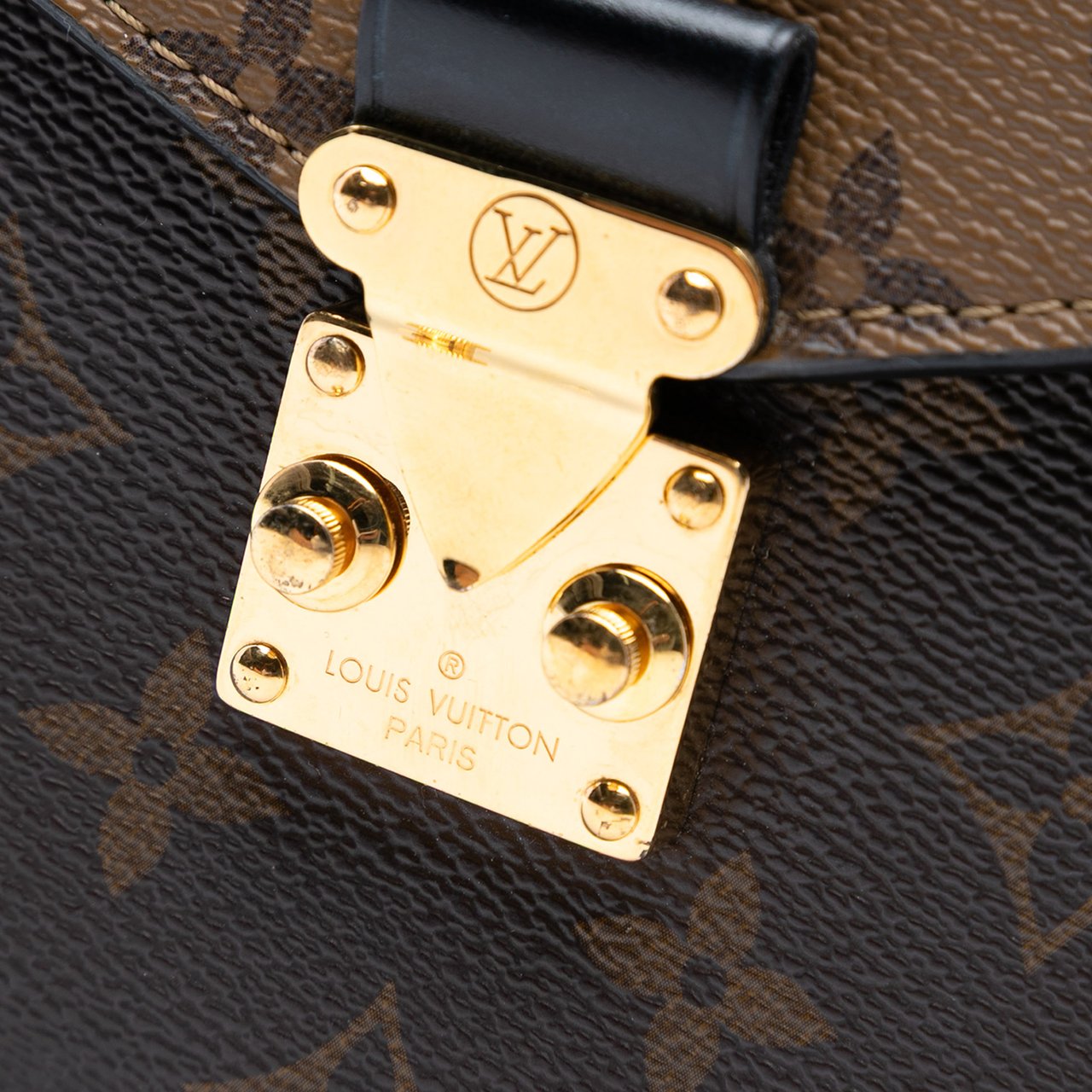 Louis Vuitton Monogram Reverse Pochette Metis Bruin