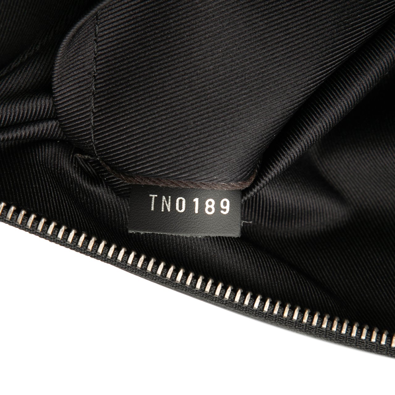 Louis Vuitton Monogram Eclipse Discovery Pochette GM Zwart