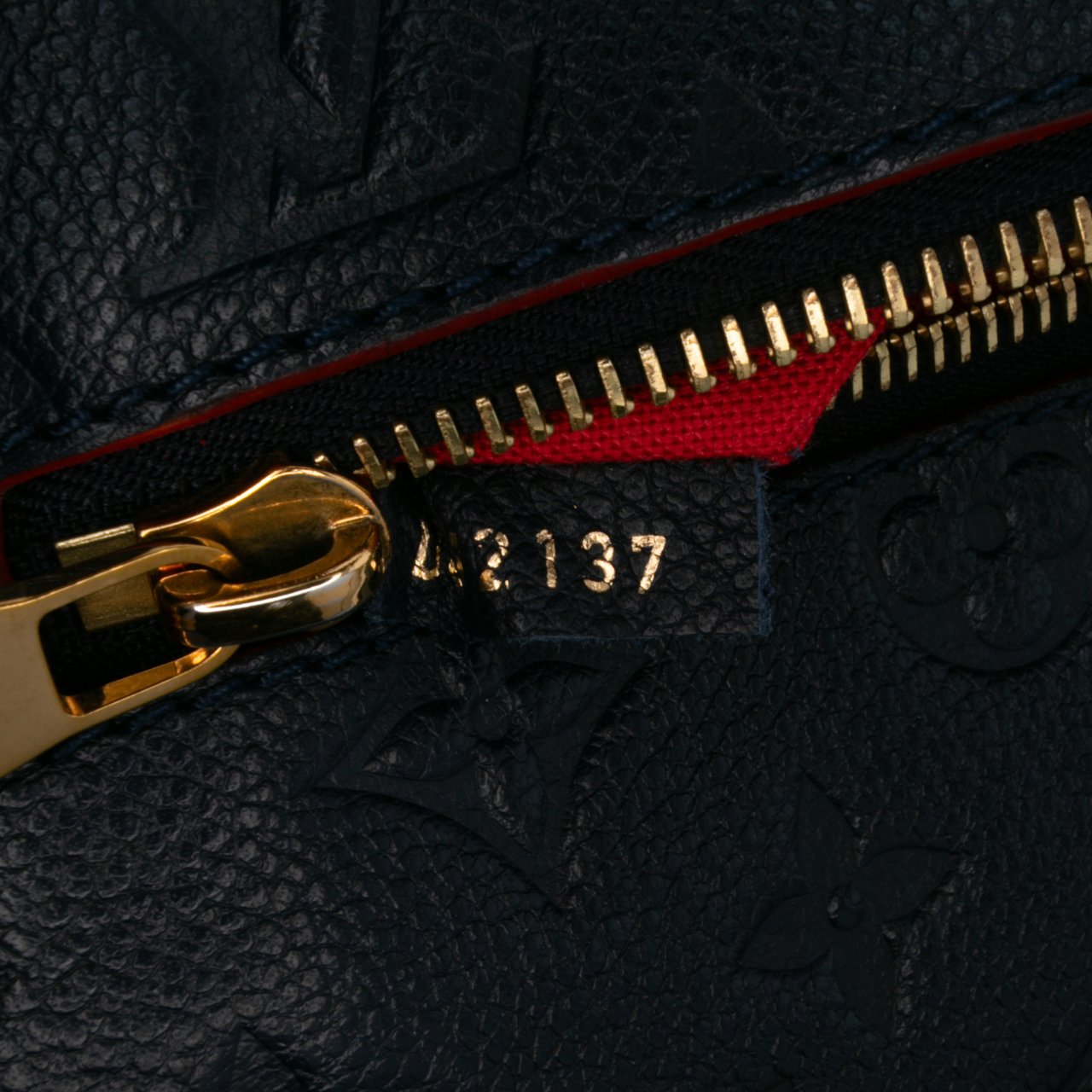 Louis Vuitton Monogram Empreinte Pochette Metis Blauw