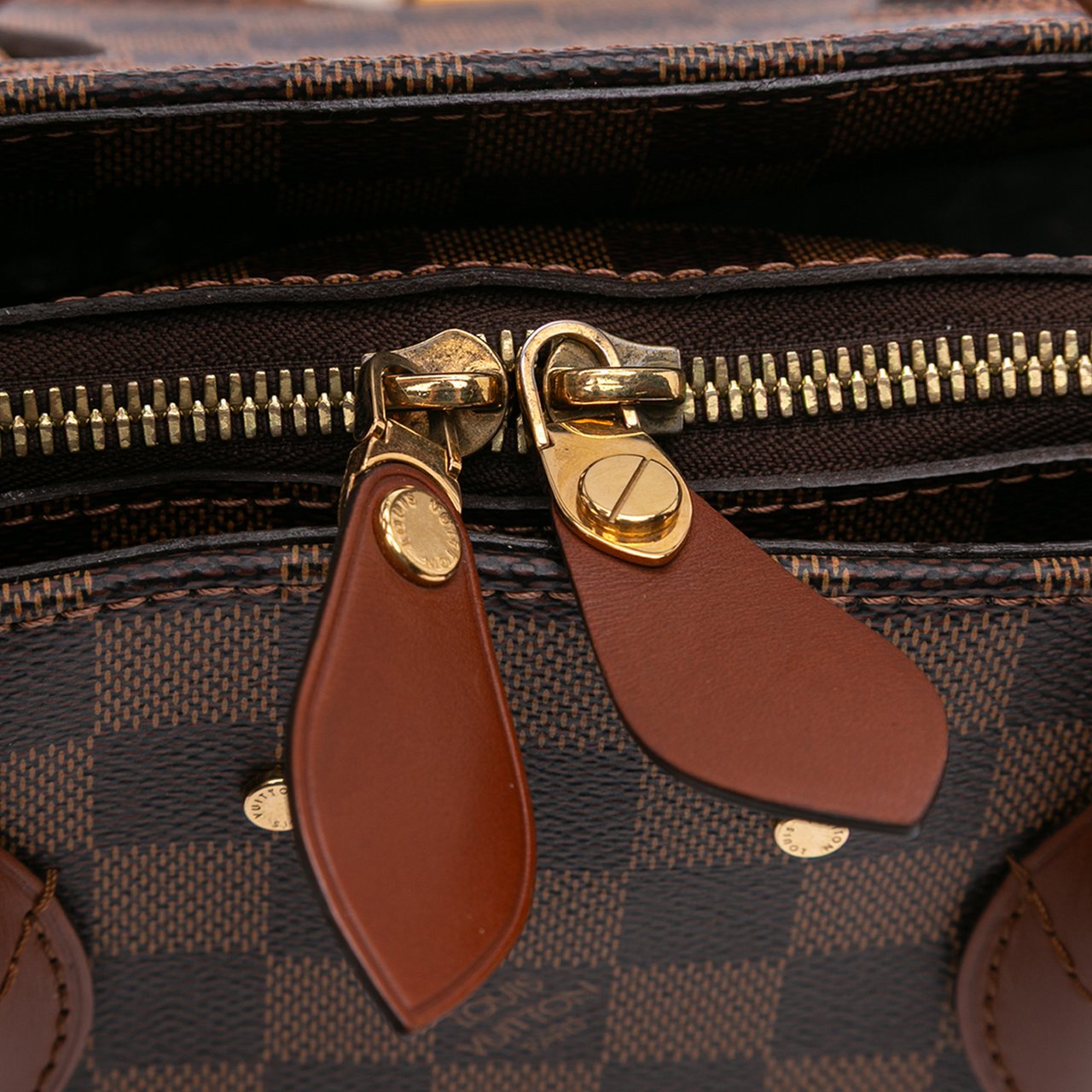 Louis Vuitton Damier Ebene Ascot Bruin