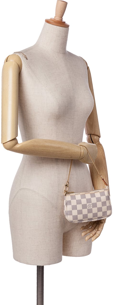 Louis Vuitton Damier Azur Mini Pochette Accessoires Wit