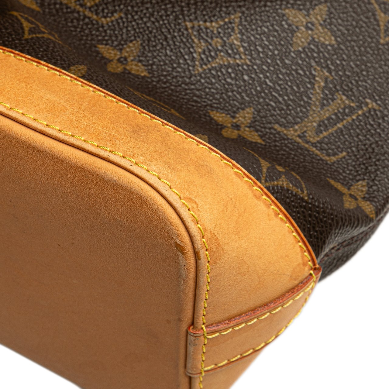 Louis Vuitton Monogram Lockit PM Bruin