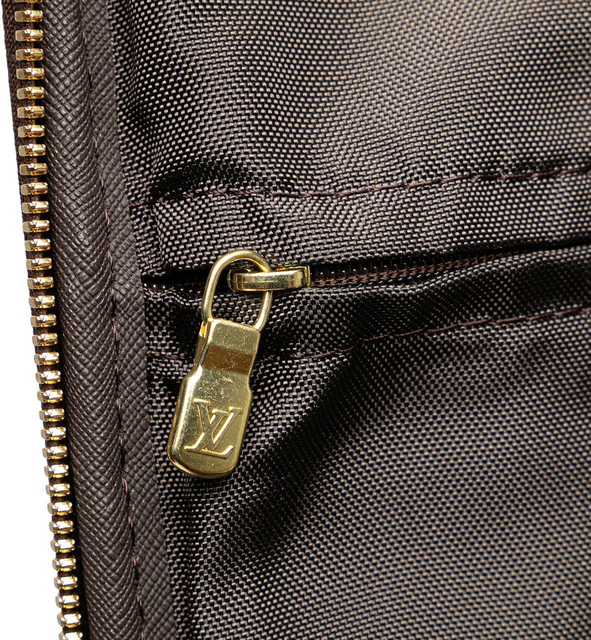 Louis Vuitton Damier Ebene Pegase 45 Bruin