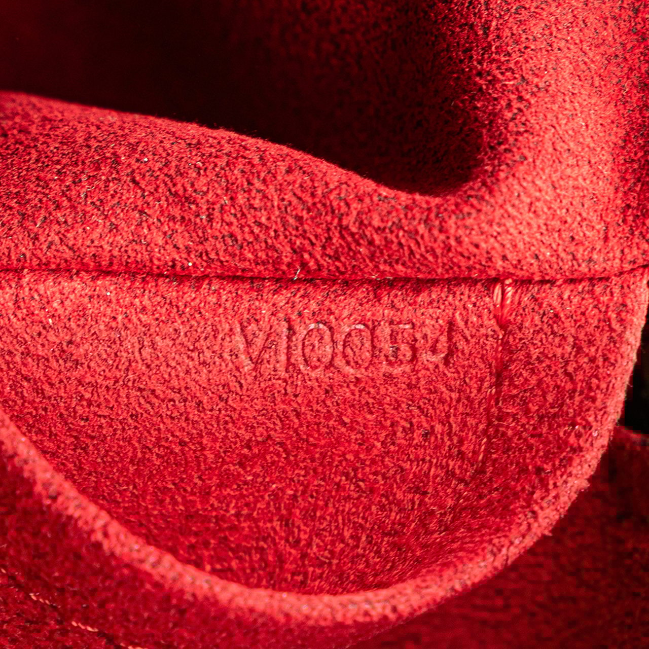 Louis Vuitton Monogram Coussin GM Bruin
