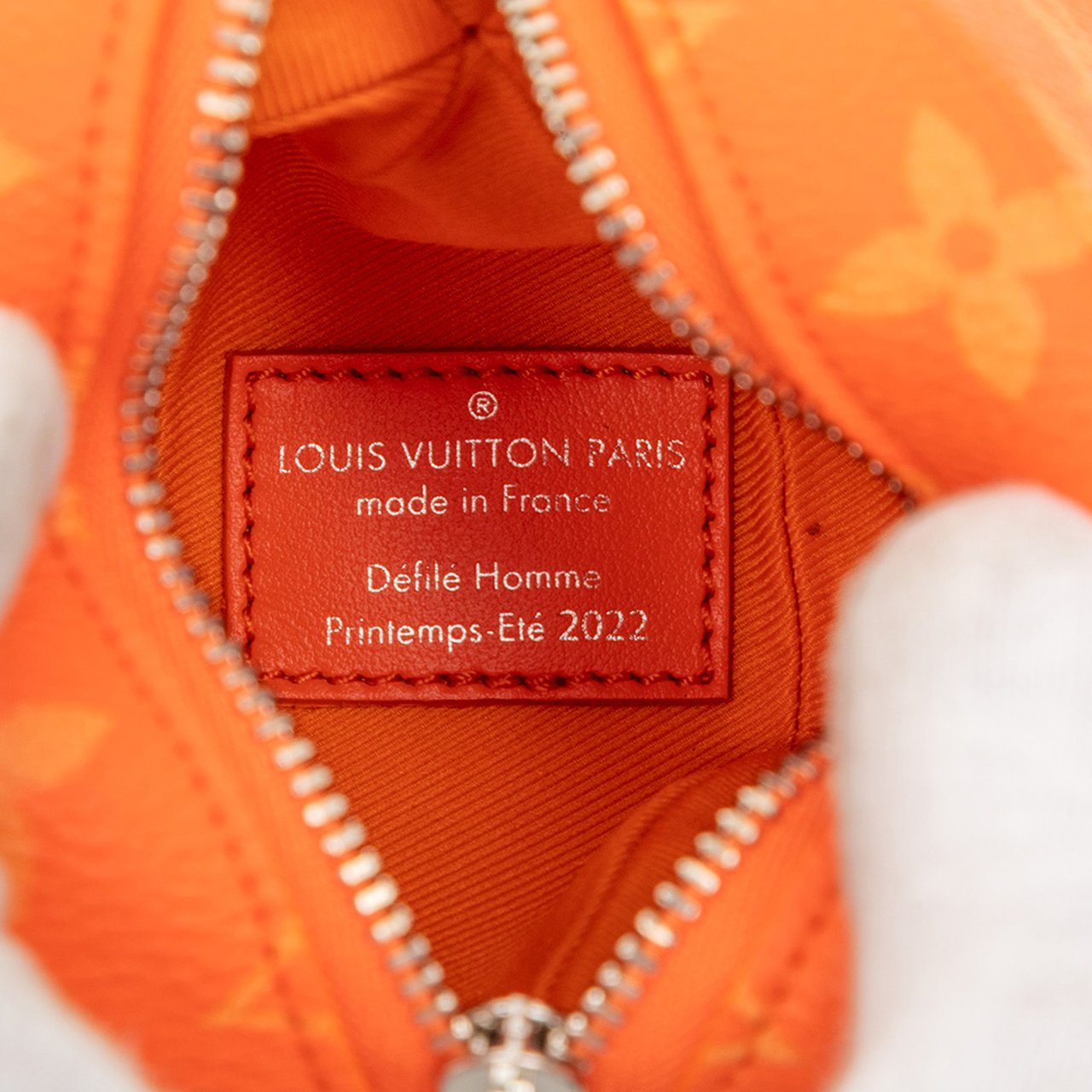 Louis Vuitton Monogram Orange Pouch Oranje