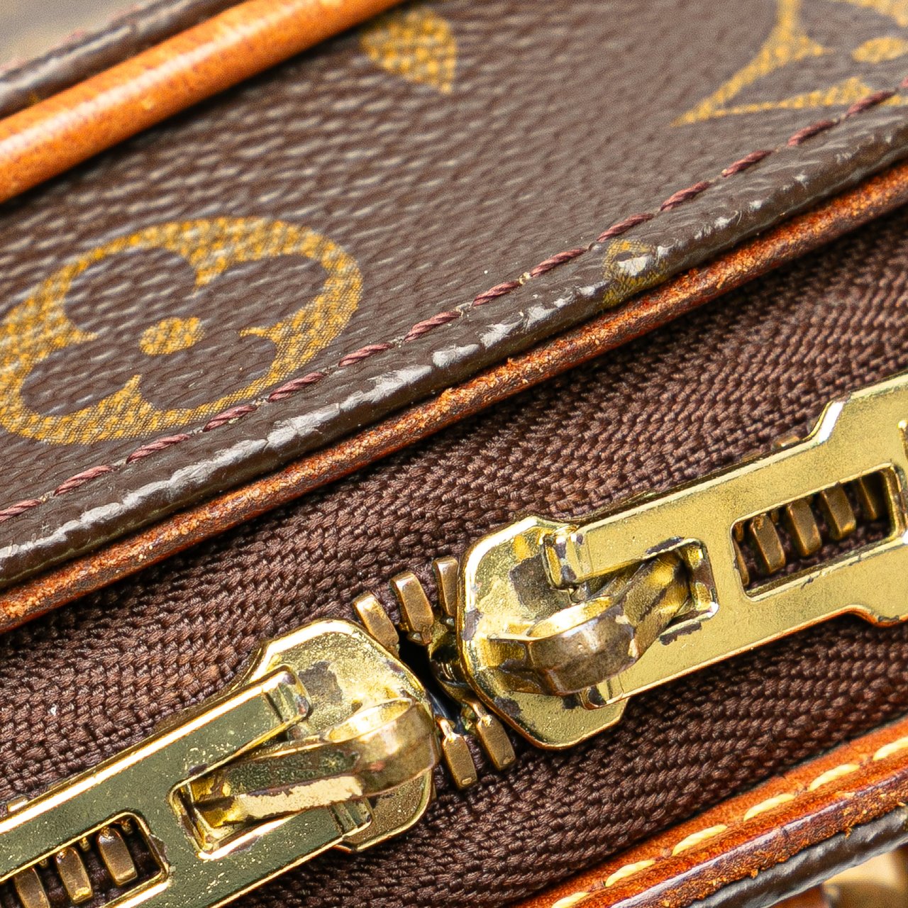 Louis Vuitton Monogram Ellipse Backpack Bruin