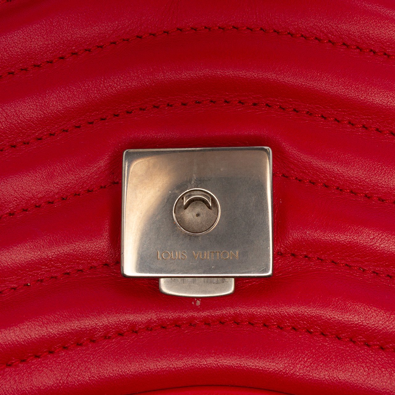Louis Vuitton New Wave Chain Bag PM Rood