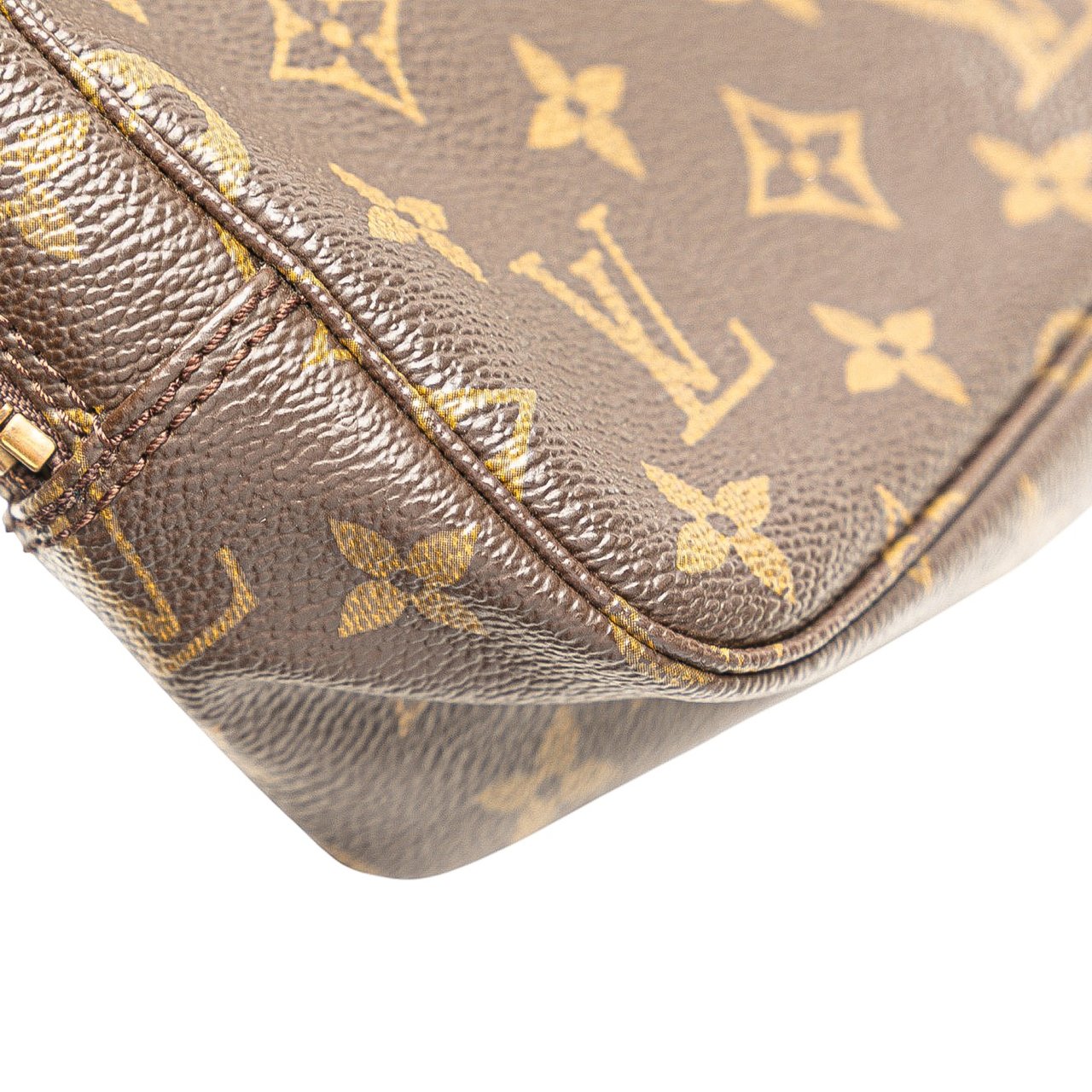 Louis Vuitton Monogram Trousse Toilette 23 Bruin