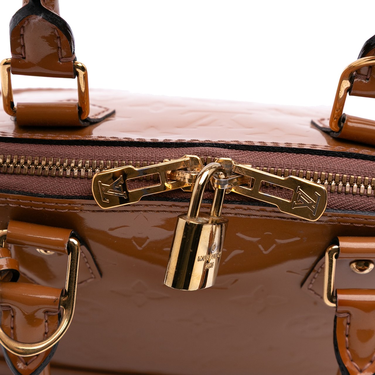 Louis Vuitton Monogram Vernis Alma BB Bruin