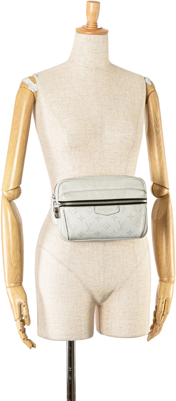 Louis Vuitton Monogram Taigarama Outdoor Bumbag Wit