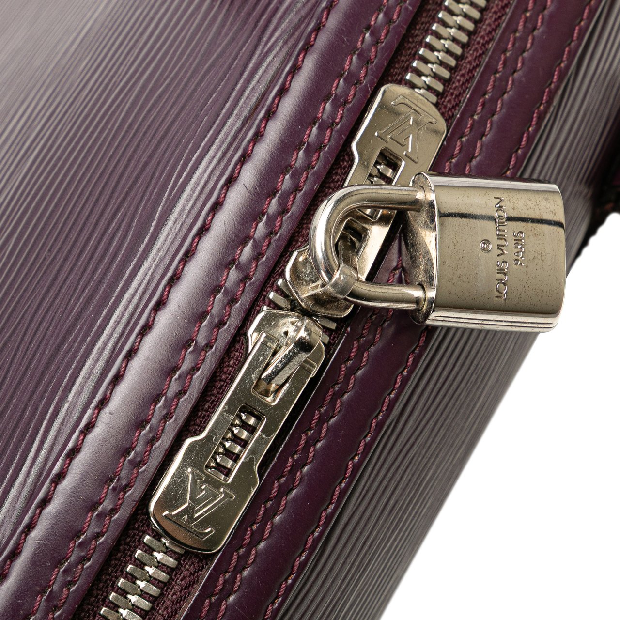 Louis Vuitton Epi Jasmine Paars