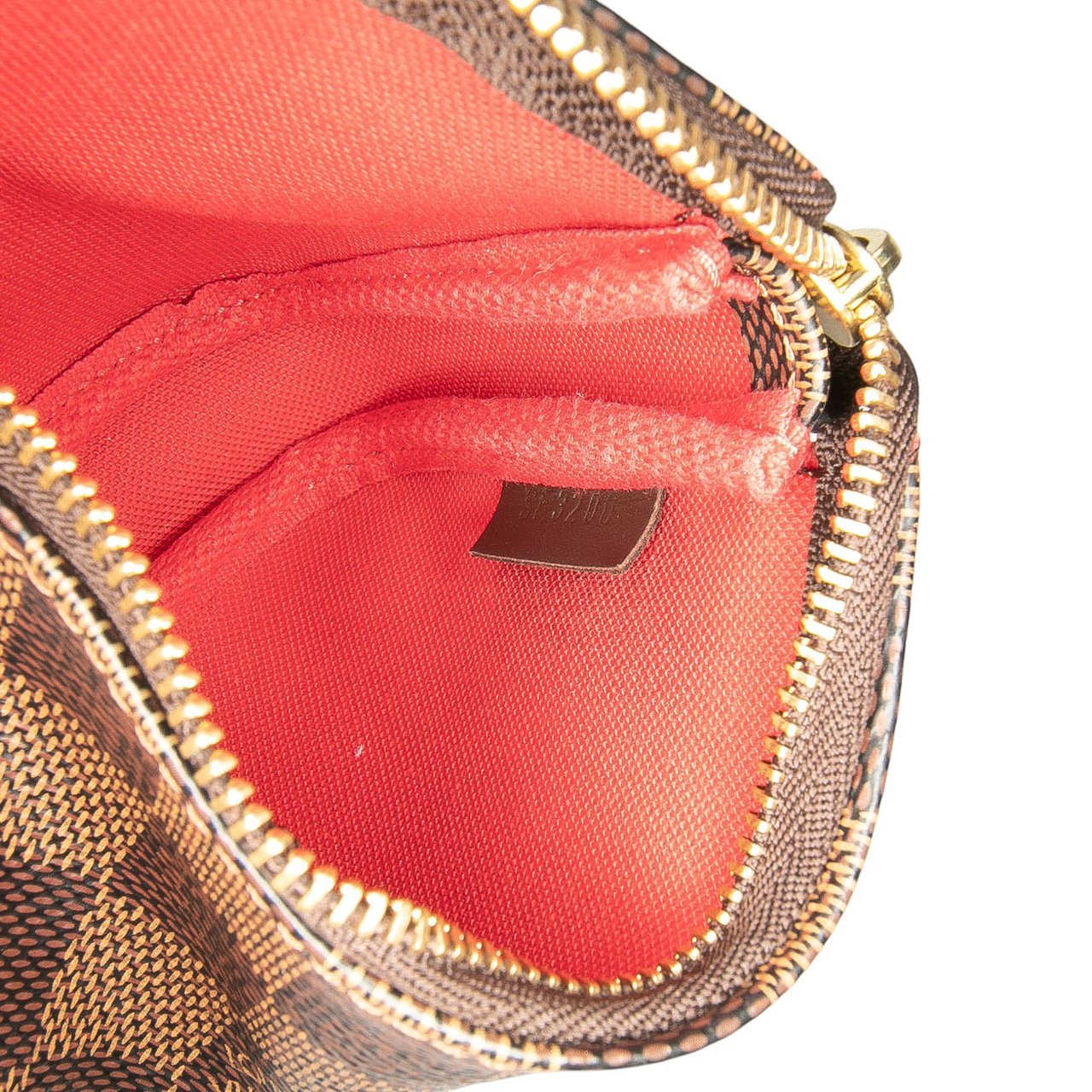 Louis Vuitton Damier Ebene Mini Pochette Accessoires Bruin