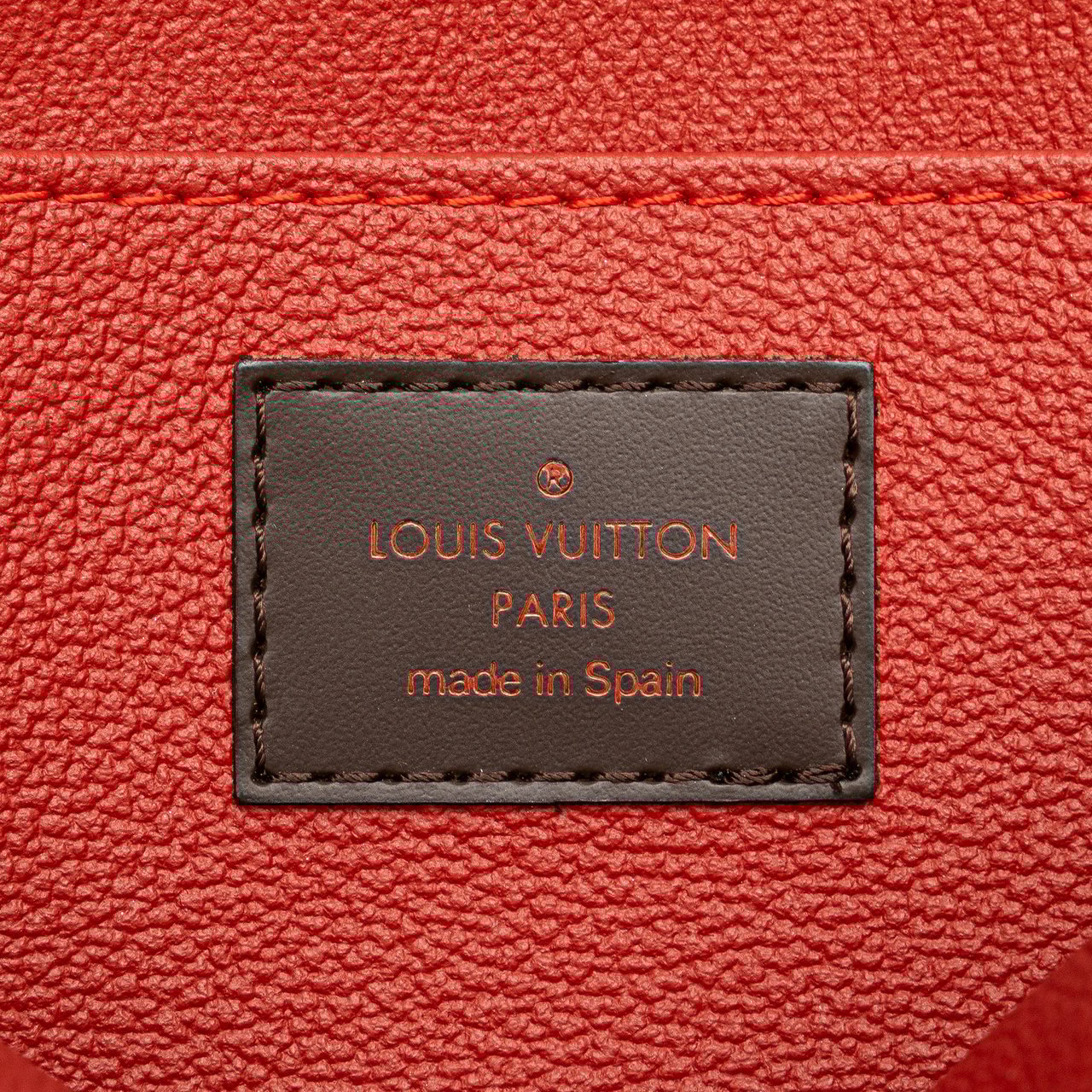 Louis Vuitton Damier Ebene Cosmetic Pouch Bruin